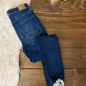 AE Super High Rise Jegging Sz2